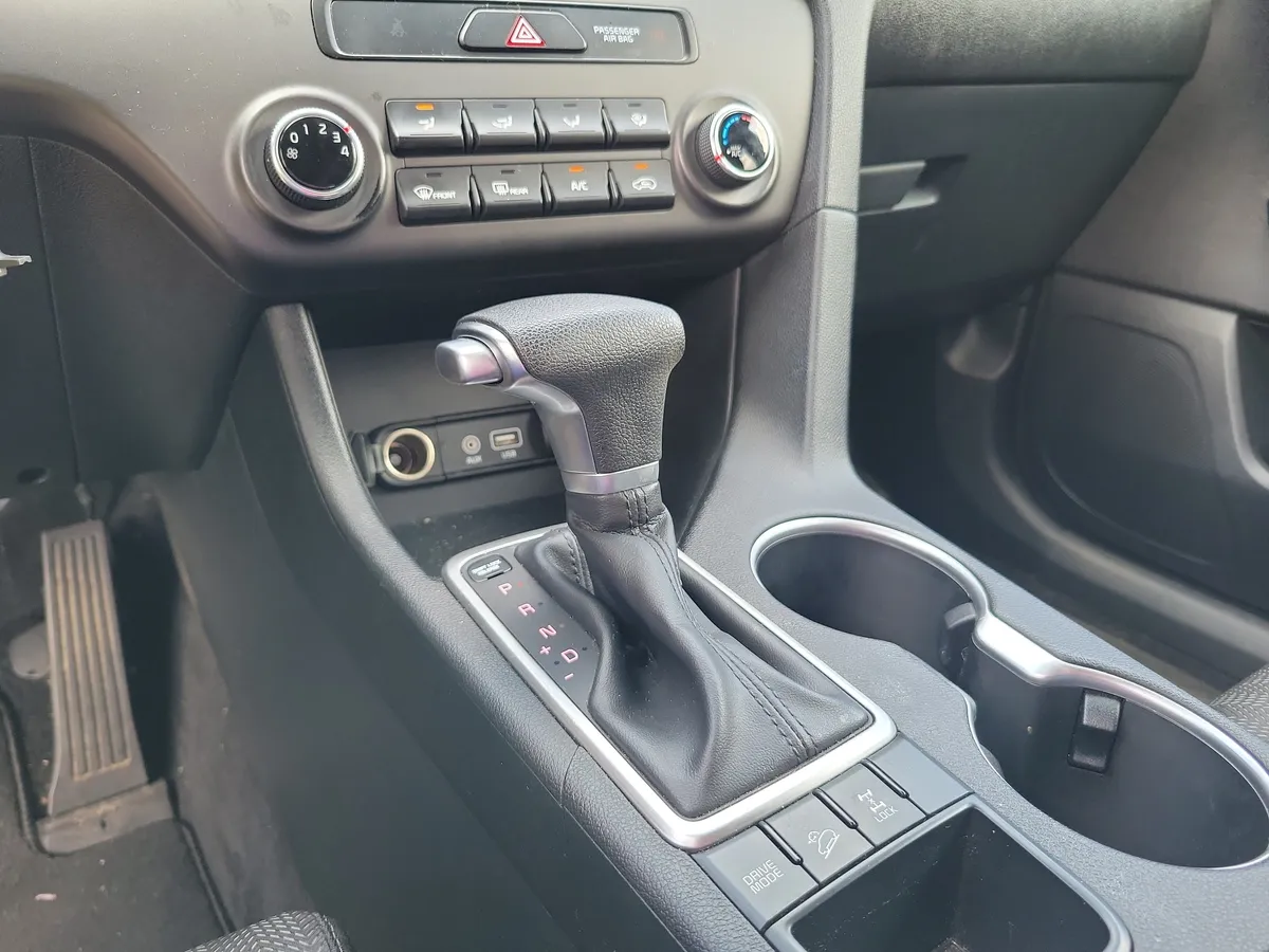 2019 Kia Sportage LX thumbnail 20