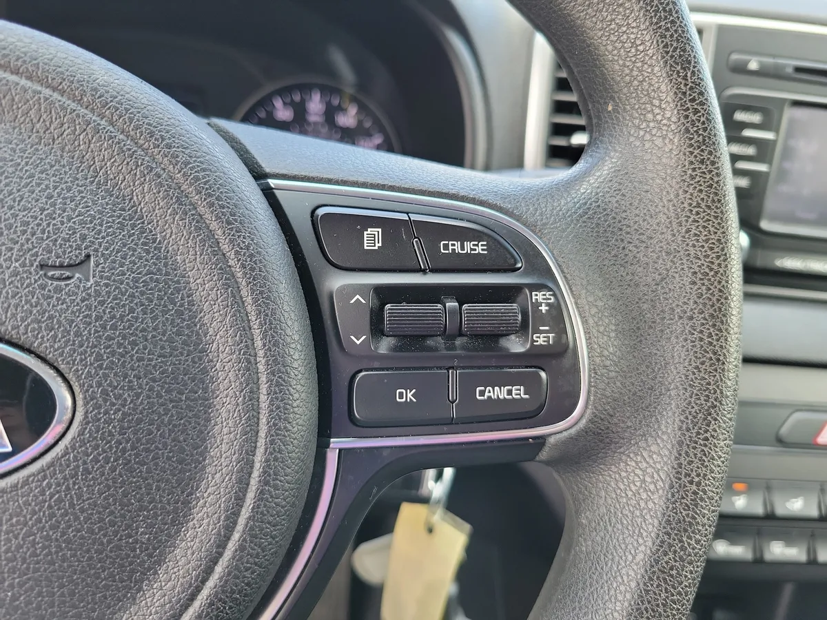2019 Kia Sportage LX thumbnail 22