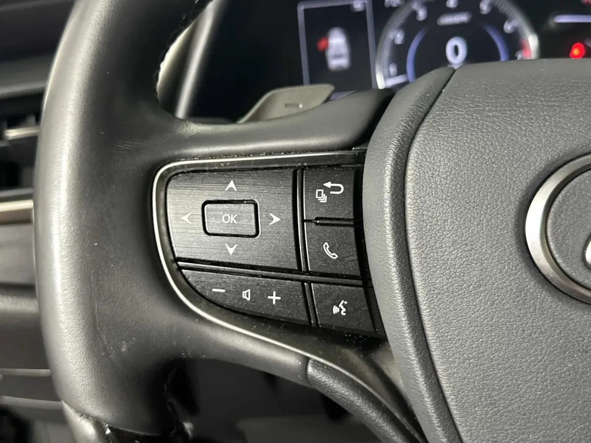 2019 Lexus ES 350 thumbnail 26