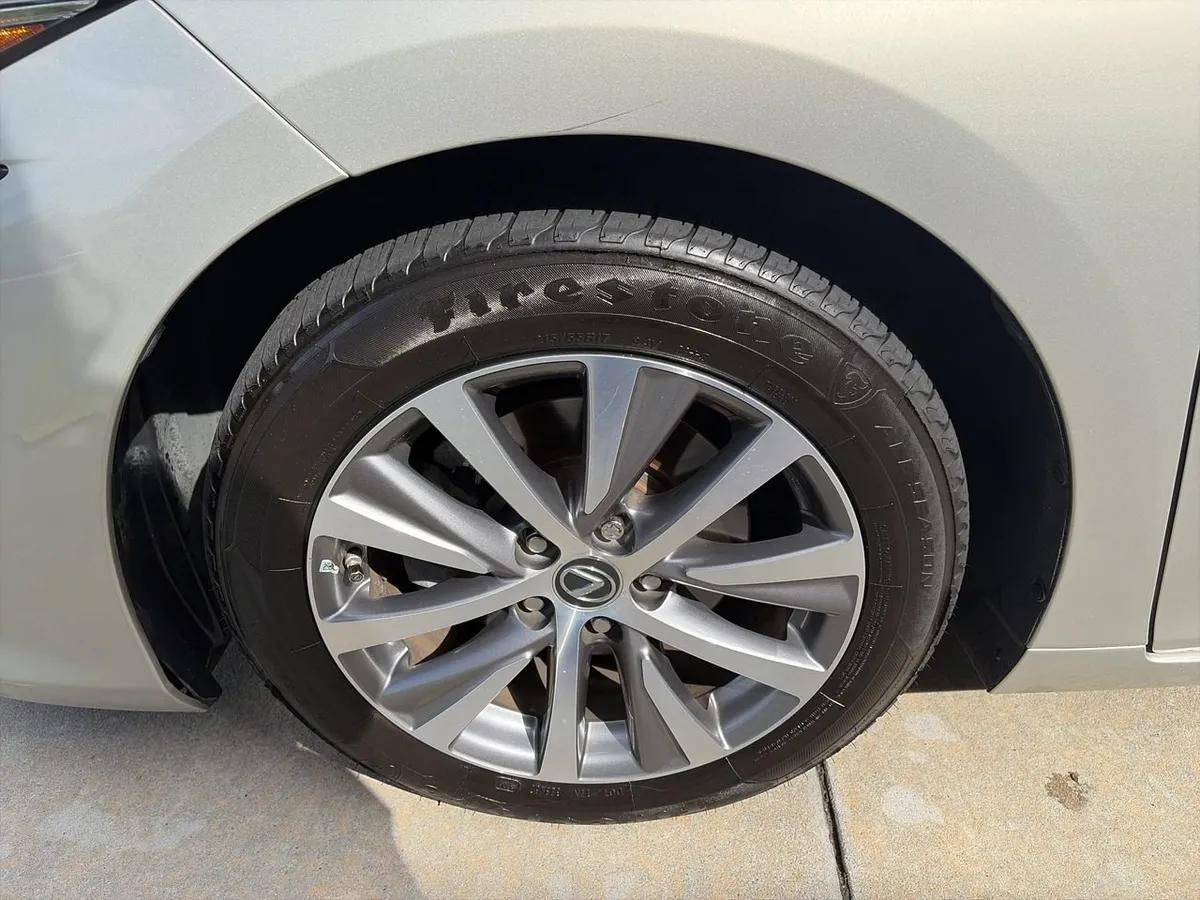 2019 LEXUS ES 350 Premium thumbnail 13