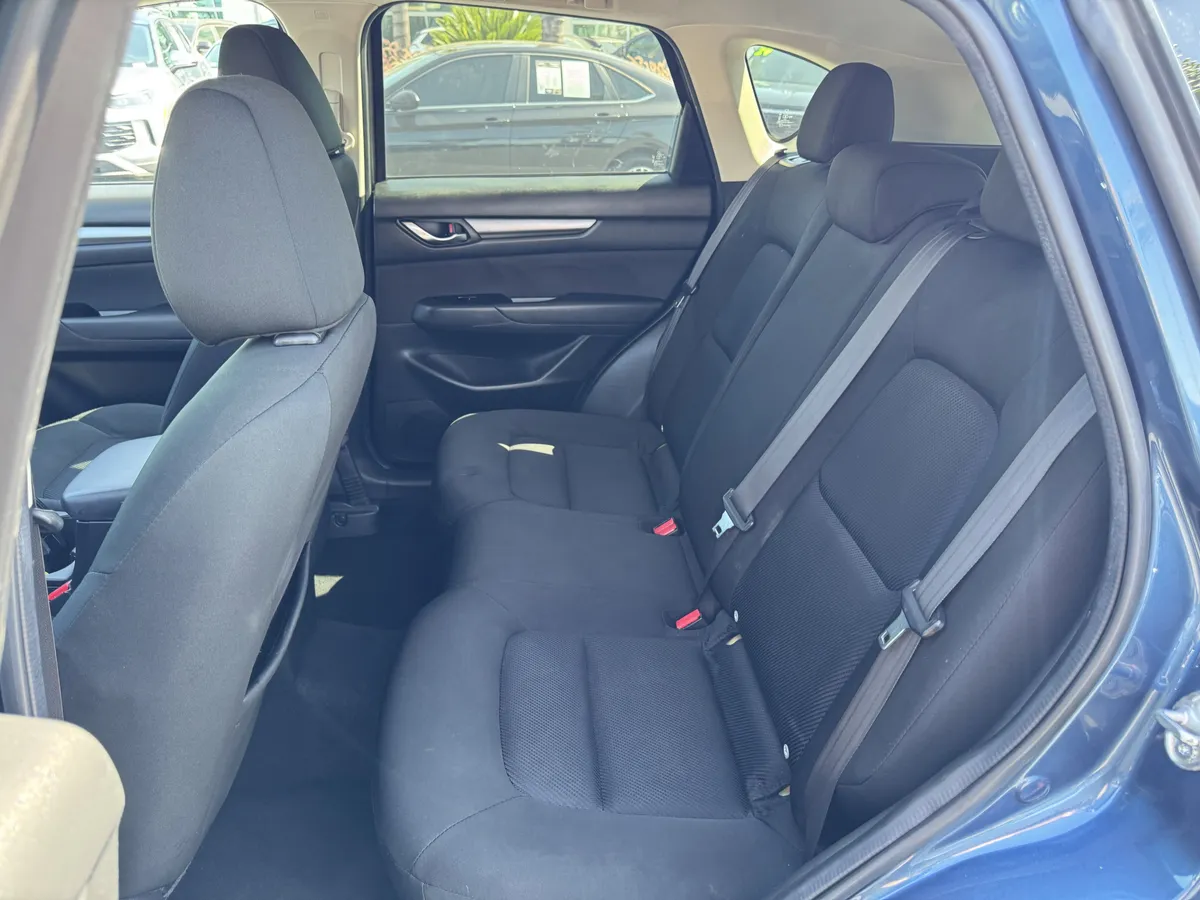 2019 Mazda CX-5 Sport thumbnail 28