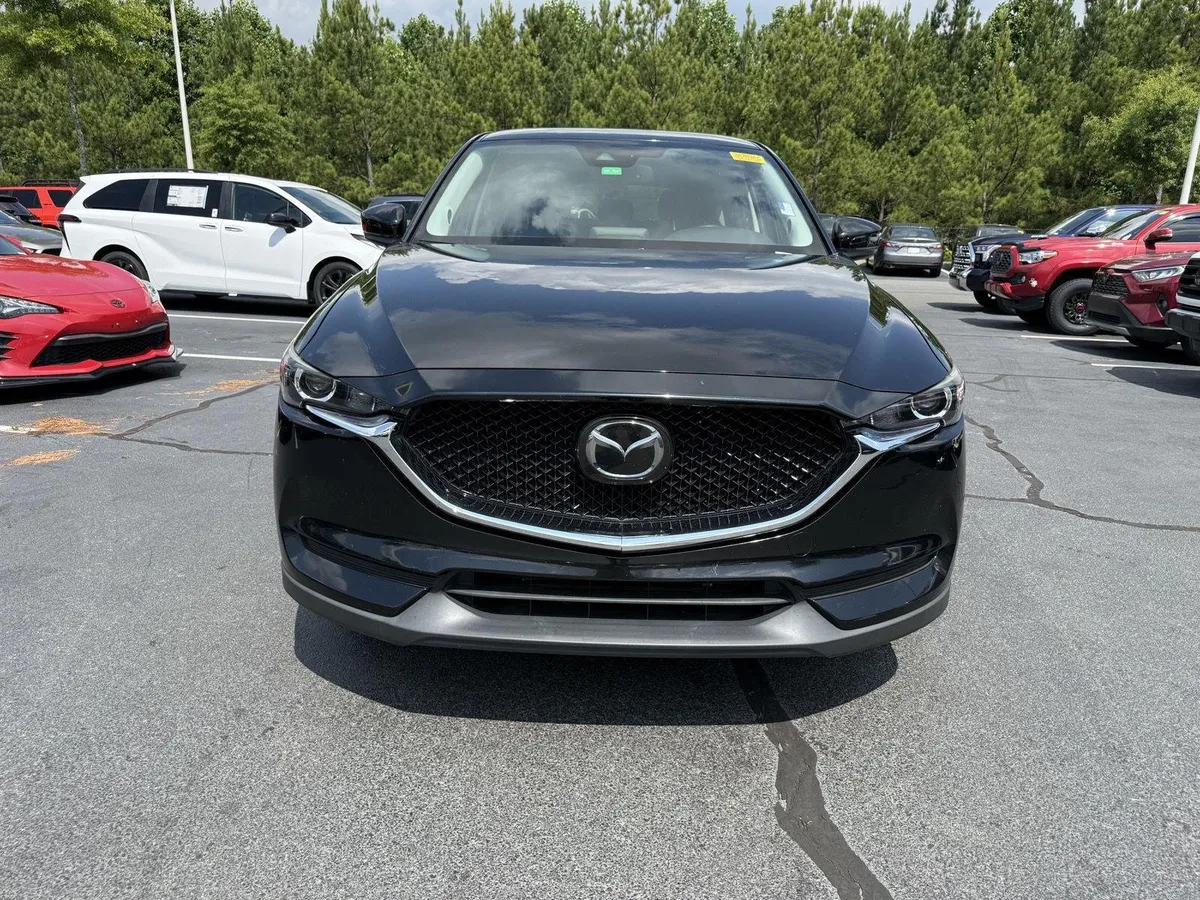 2019 Mazda CX-5 Touring thumbnail 3