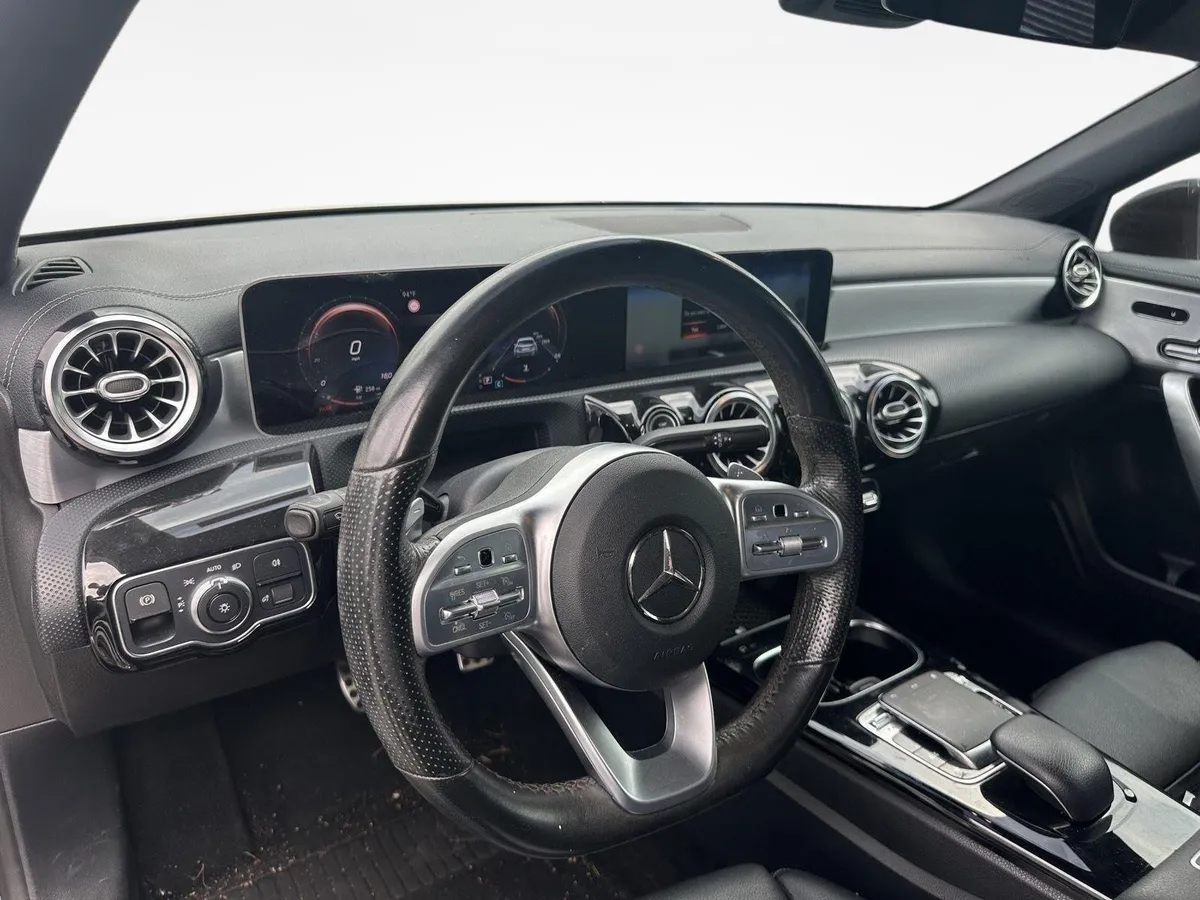 2019 Mercedes-Benz A-Class A 220 thumbnail 11