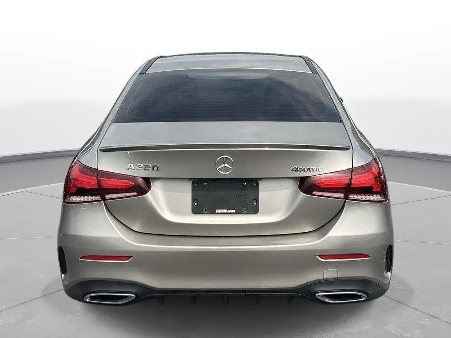 2019 Mercedes-Benz A-Class A 220 thumbnail 7