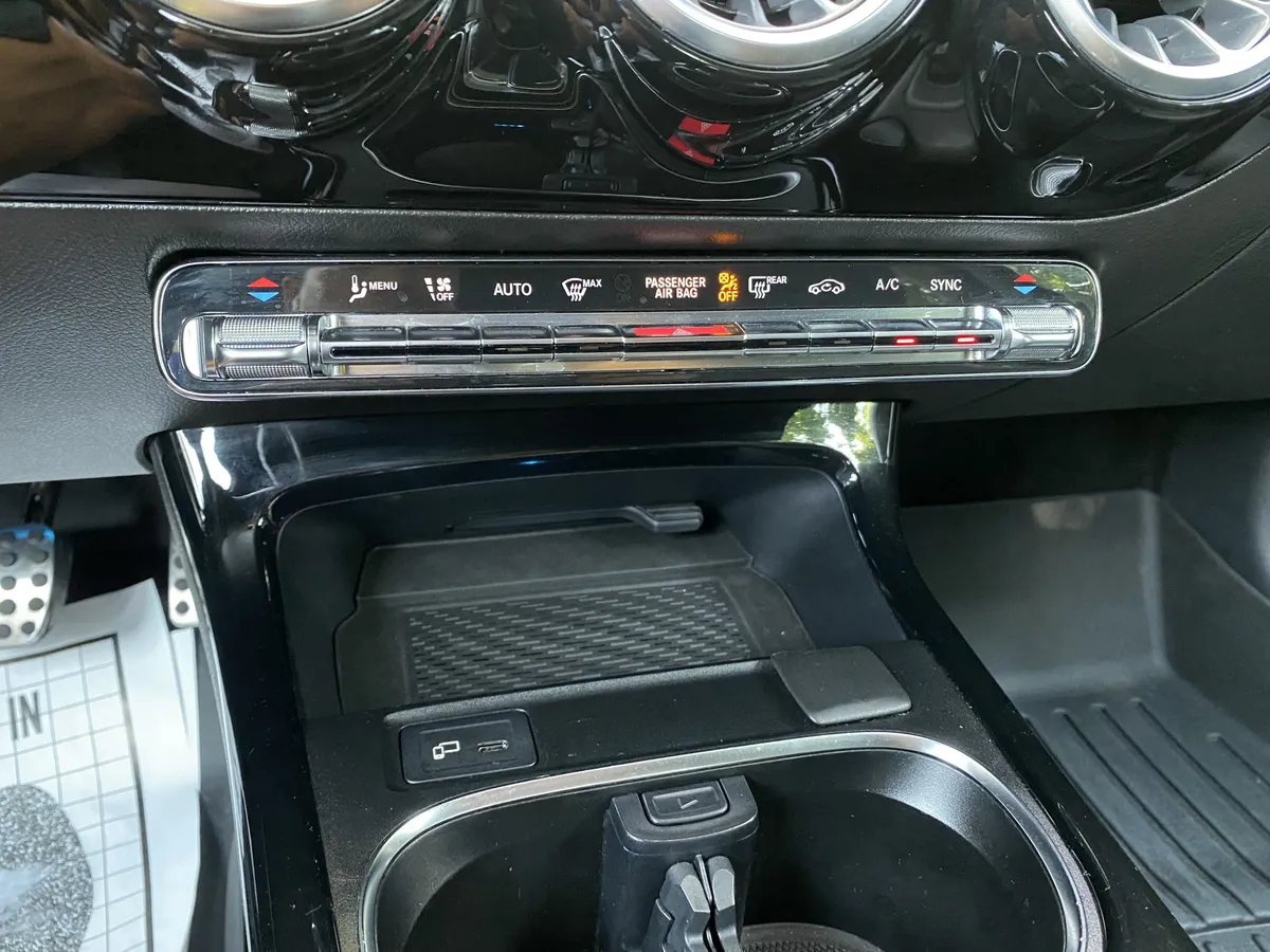2019 Mercedes-Benz A-Class A 220 thumbnail 28