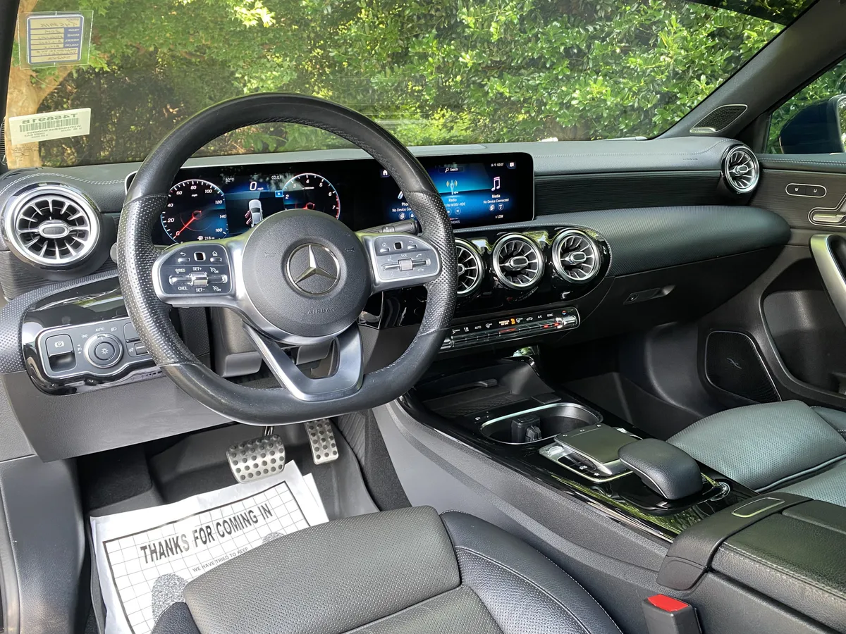 2019 Mercedes-Benz A-Class A 220 thumbnail 33