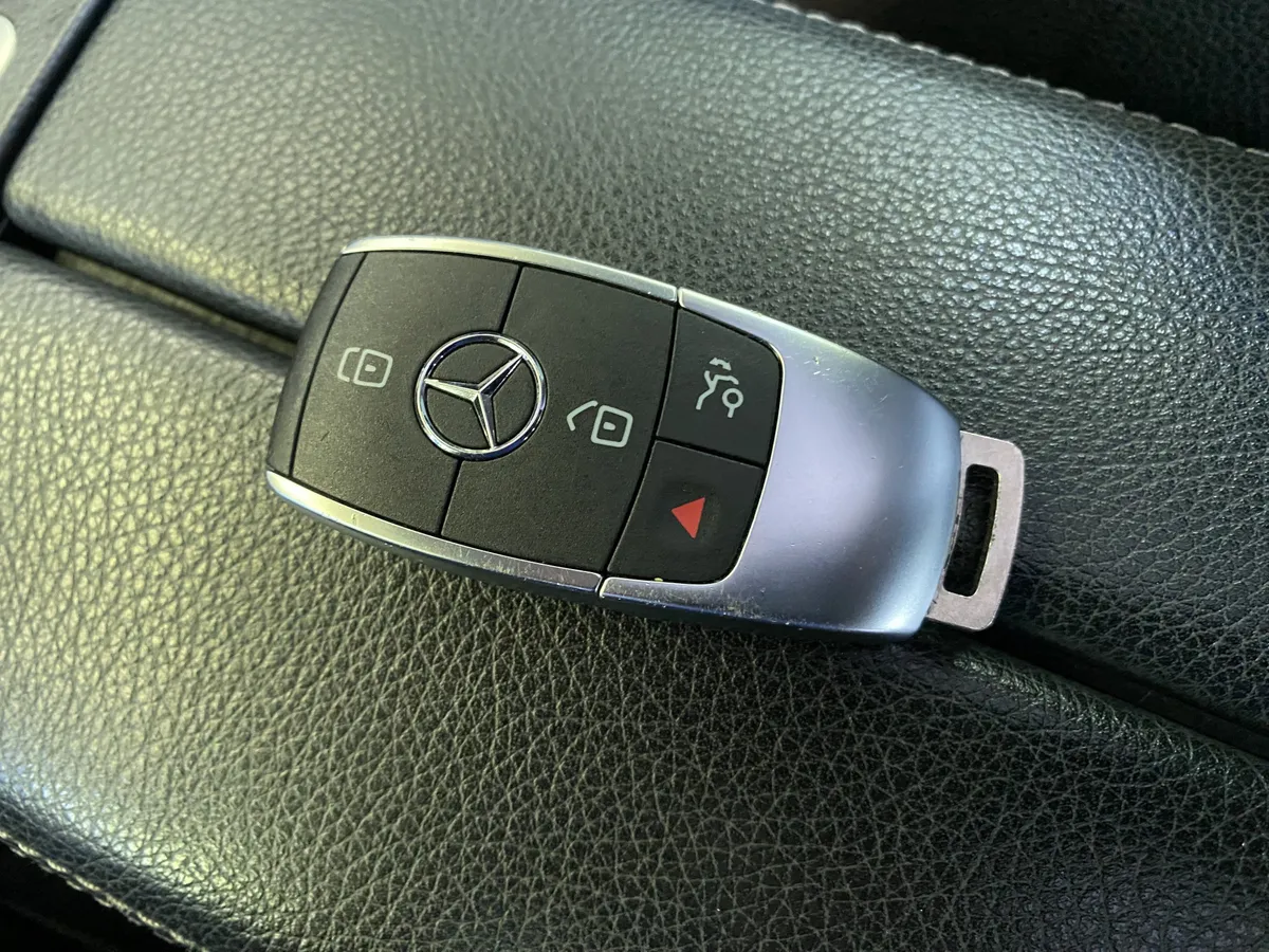 2019 Mercedes-Benz A-Class A 220 thumbnail 37
