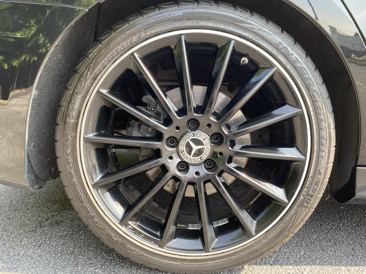 2019 Mercedes-Benz A-Class A 220 thumbnail 40