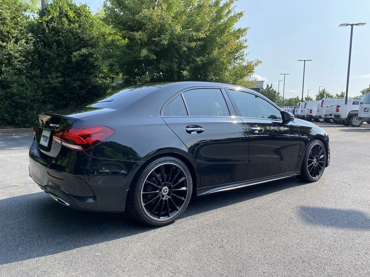 2019 Mercedes-Benz A-Class A 220 thumbnail 9
