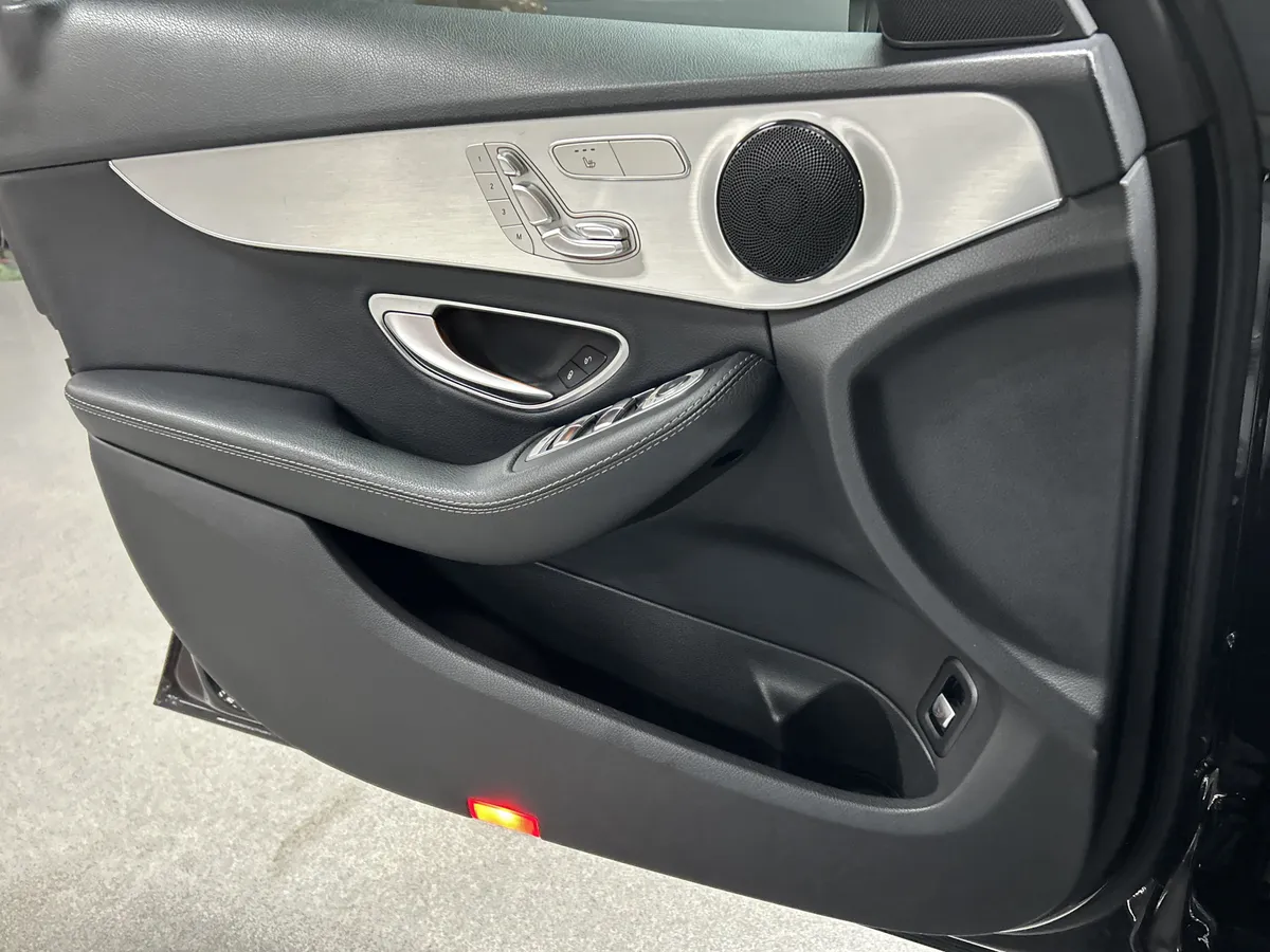 2019 Mercedes-Benz C-Class C 300 thumbnail 14