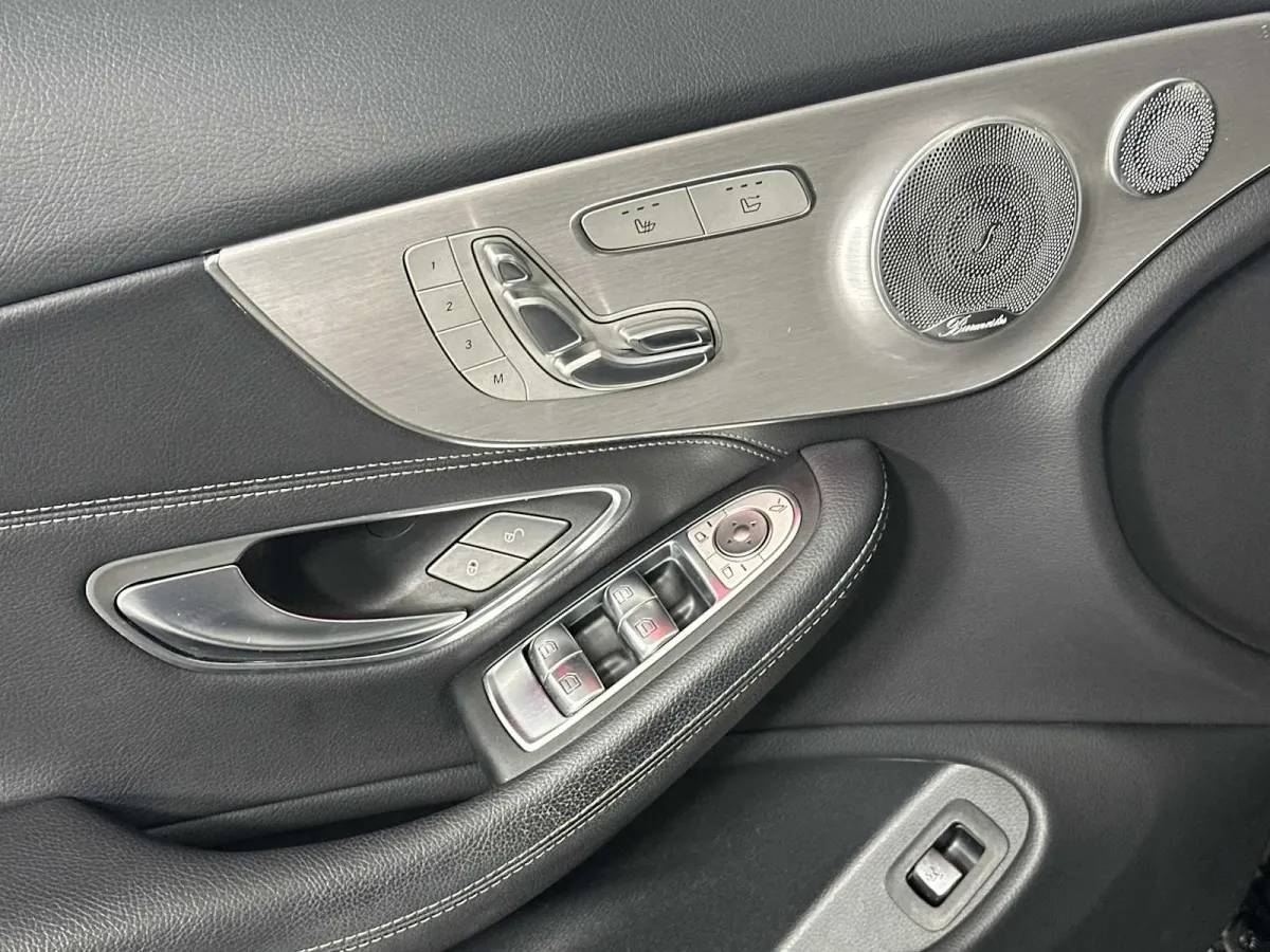 2019 Mercedes-Benz C-Class C 300 thumbnail 16