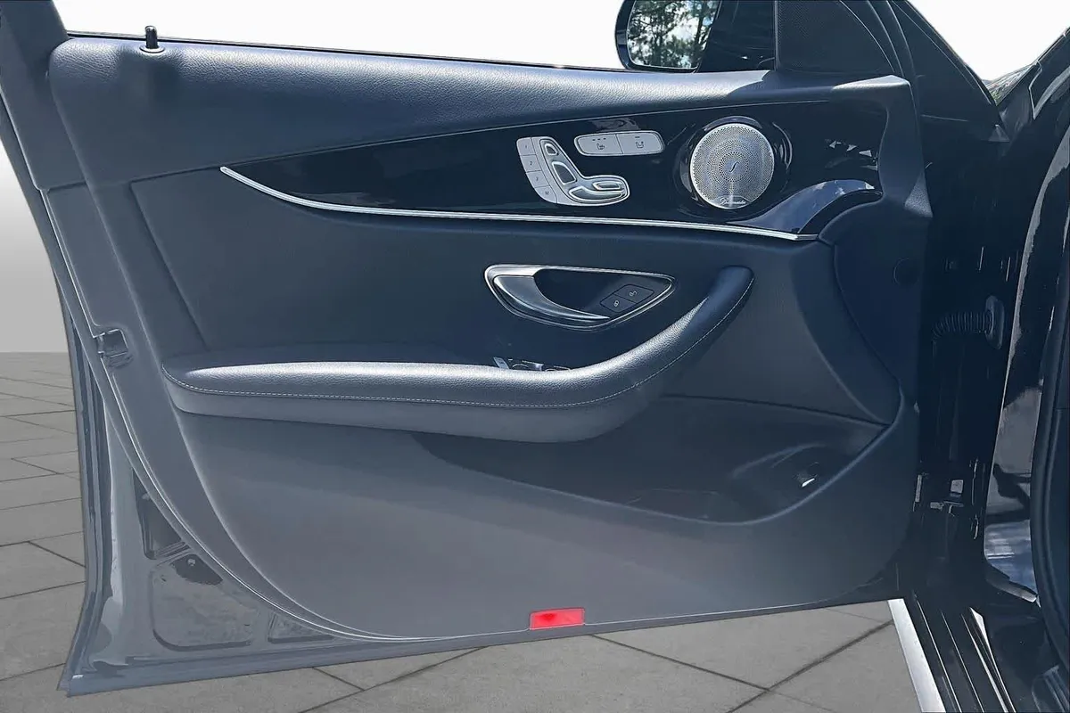 2019 Mercedes-Benz E 450 E 450 thumbnail 22