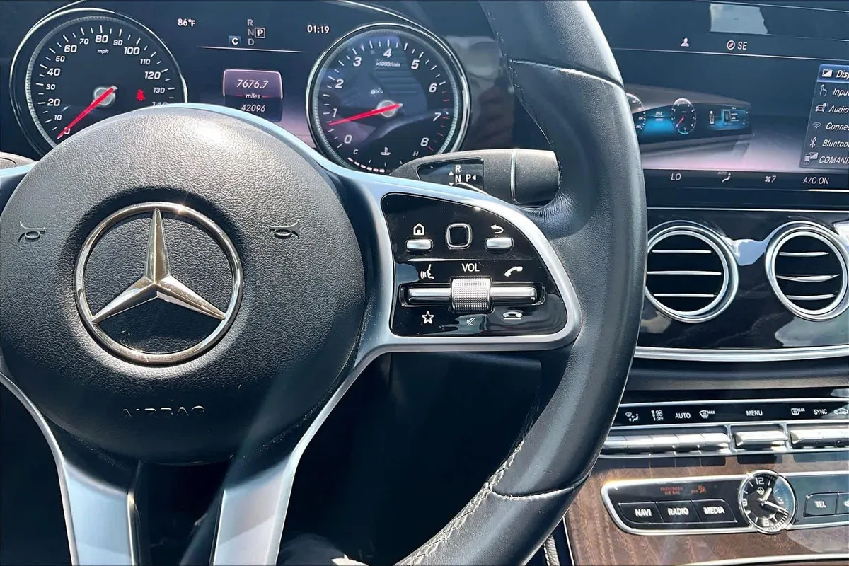 2019 Mercedes-Benz E 450 E 450 thumbnail 25
