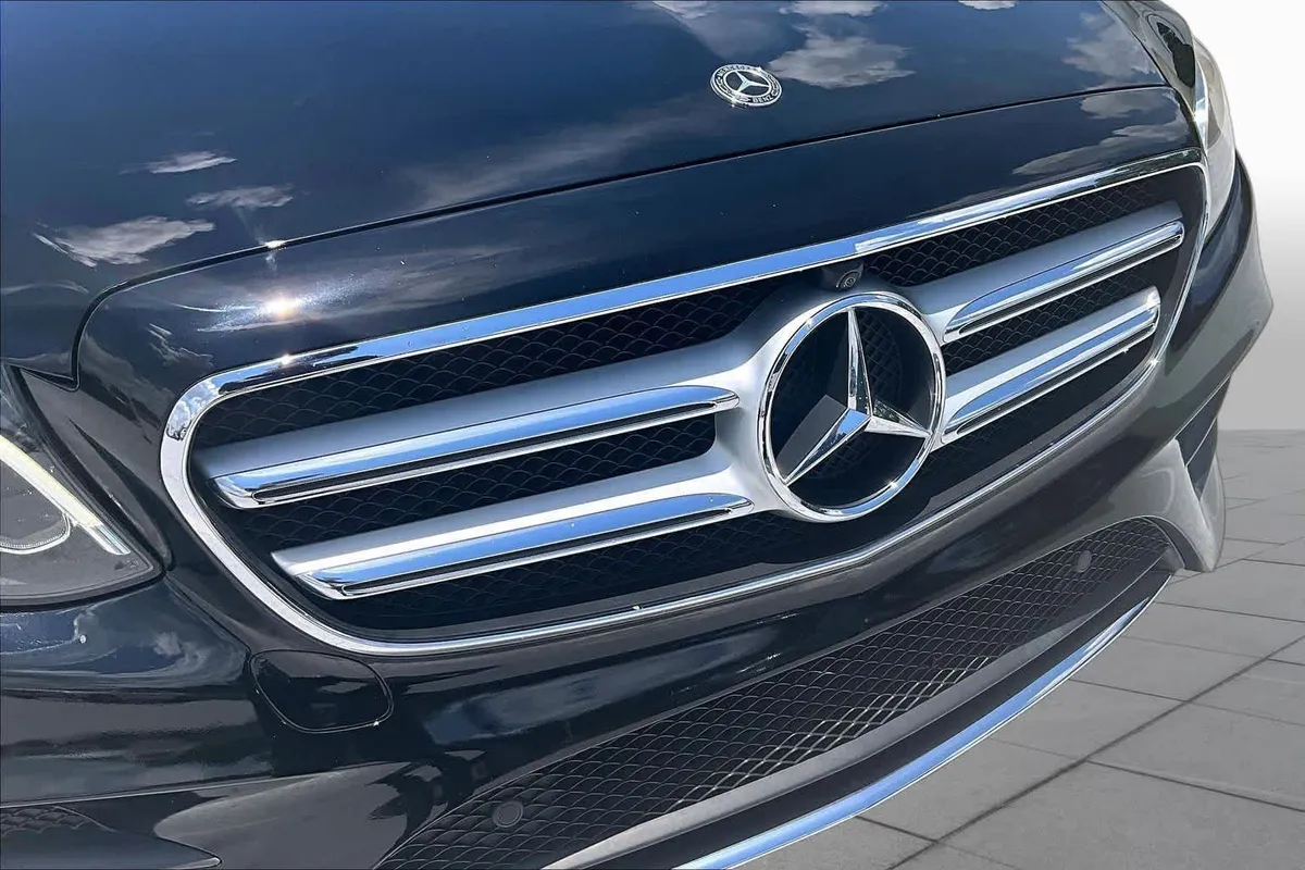 2019 Mercedes-Benz E 450 E 450 thumbnail 30