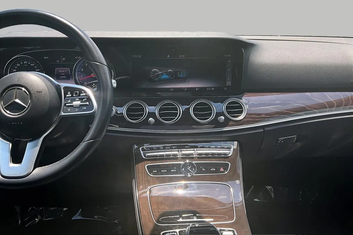 2019 Mercedes-Benz E 450 E 450 thumbnail 7