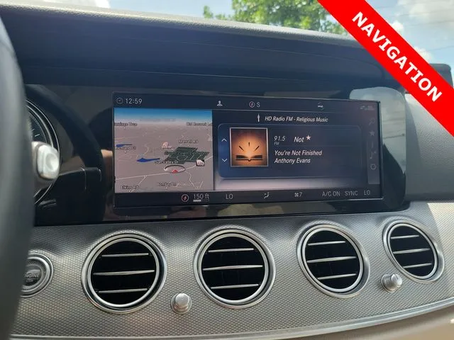 2019 Mercedes-Benz E-Class E 300 4MATIC thumbnail 19