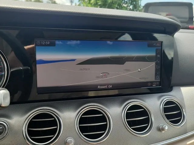 2019 Mercedes-Benz E-Class E 300 4MATIC thumbnail 20