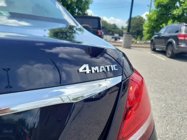 2019 Mercedes-Benz E-Class E 300 4MATIC thumbnail 30