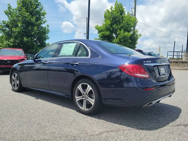 2019 Mercedes-Benz E-Class E 300 4MATIC thumbnail 6