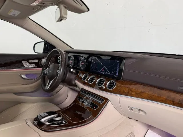 2019 Mercedes-Benz E-Class E 300 thumbnail 20