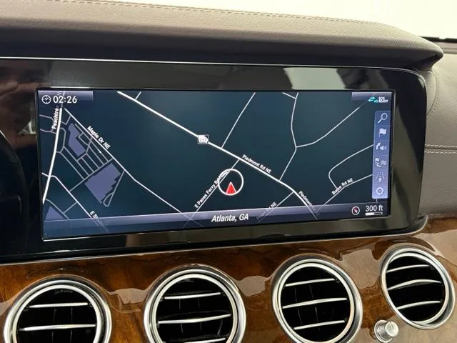 2019 Mercedes-Benz E-Class E 300 thumbnail 31
