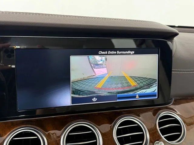 2019 Mercedes-Benz E-Class E 300 thumbnail 33