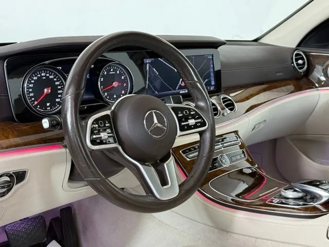 2019 Mercedes-Benz E-Class E 300 thumbnail 40