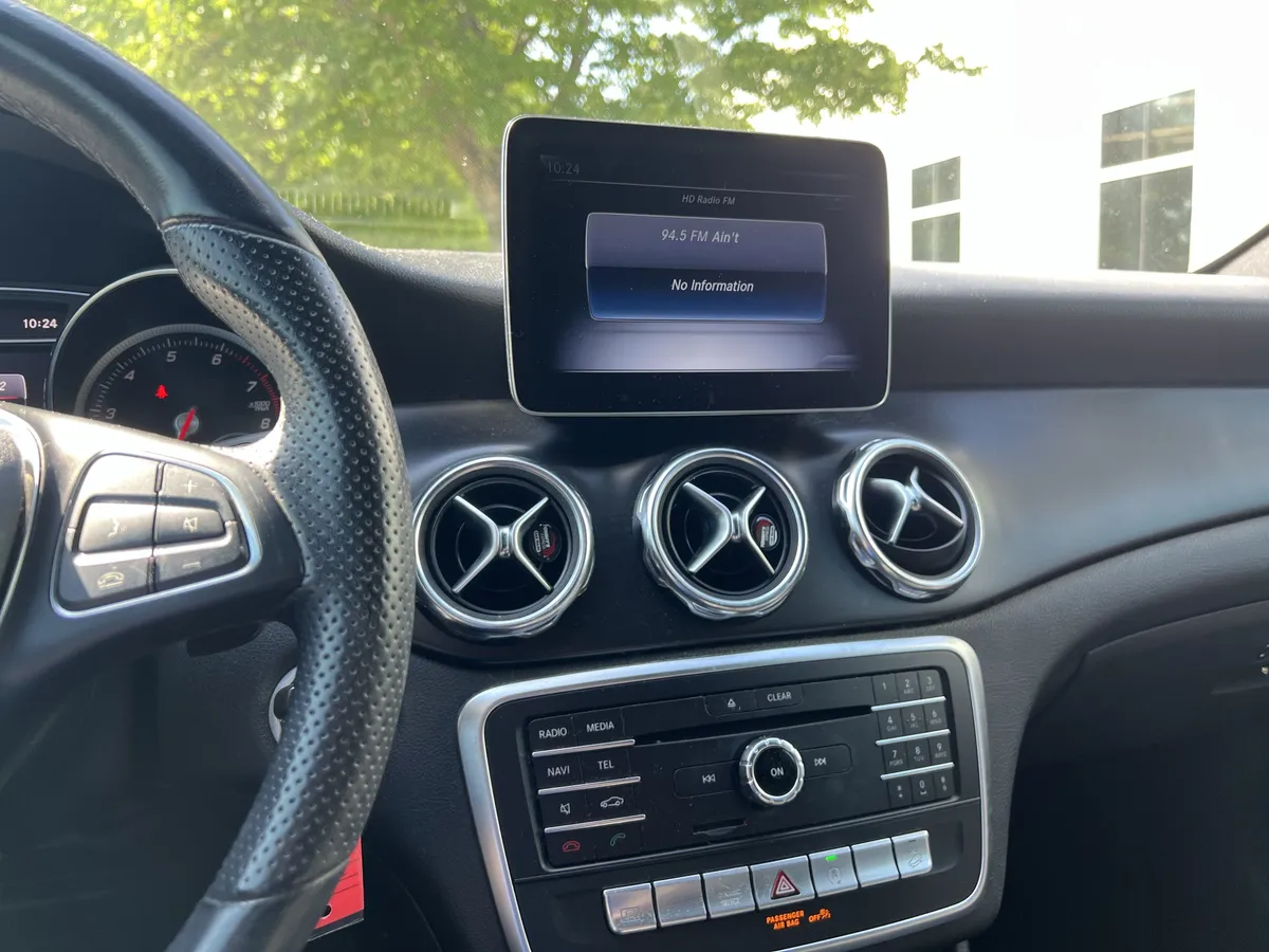 2019 Mercedes-Benz GLA 250 thumbnail 30