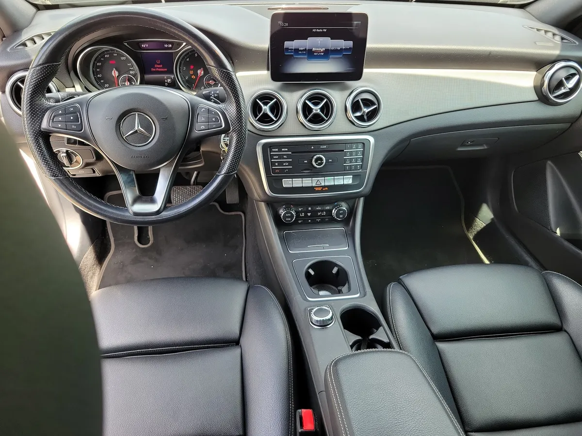 2019 Mercedes-Benz GLA 250 thumbnail 15