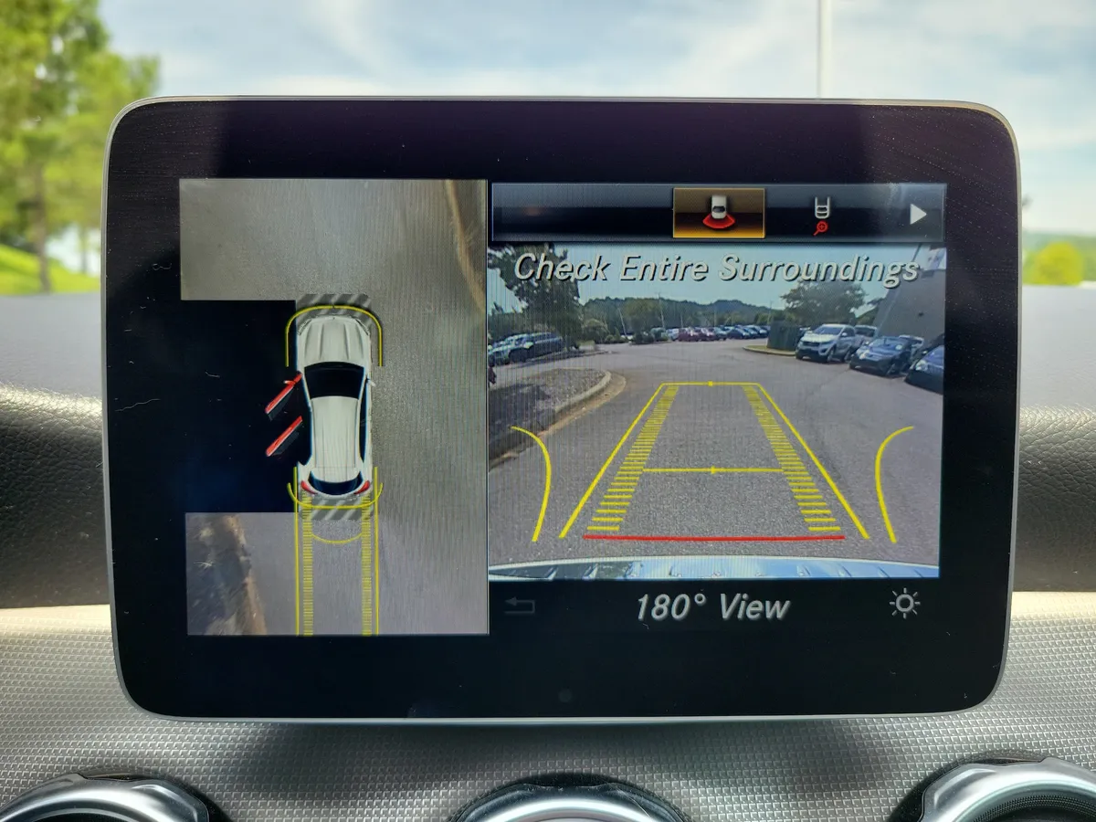 2019 Mercedes-Benz GLA 250 thumbnail 18
