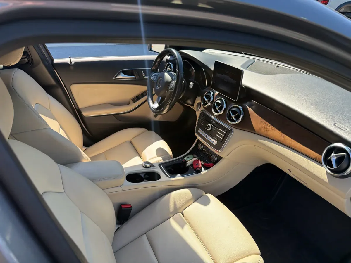 2019 Mercedes-Benz GLA 250 GLA 250 thumbnail 10