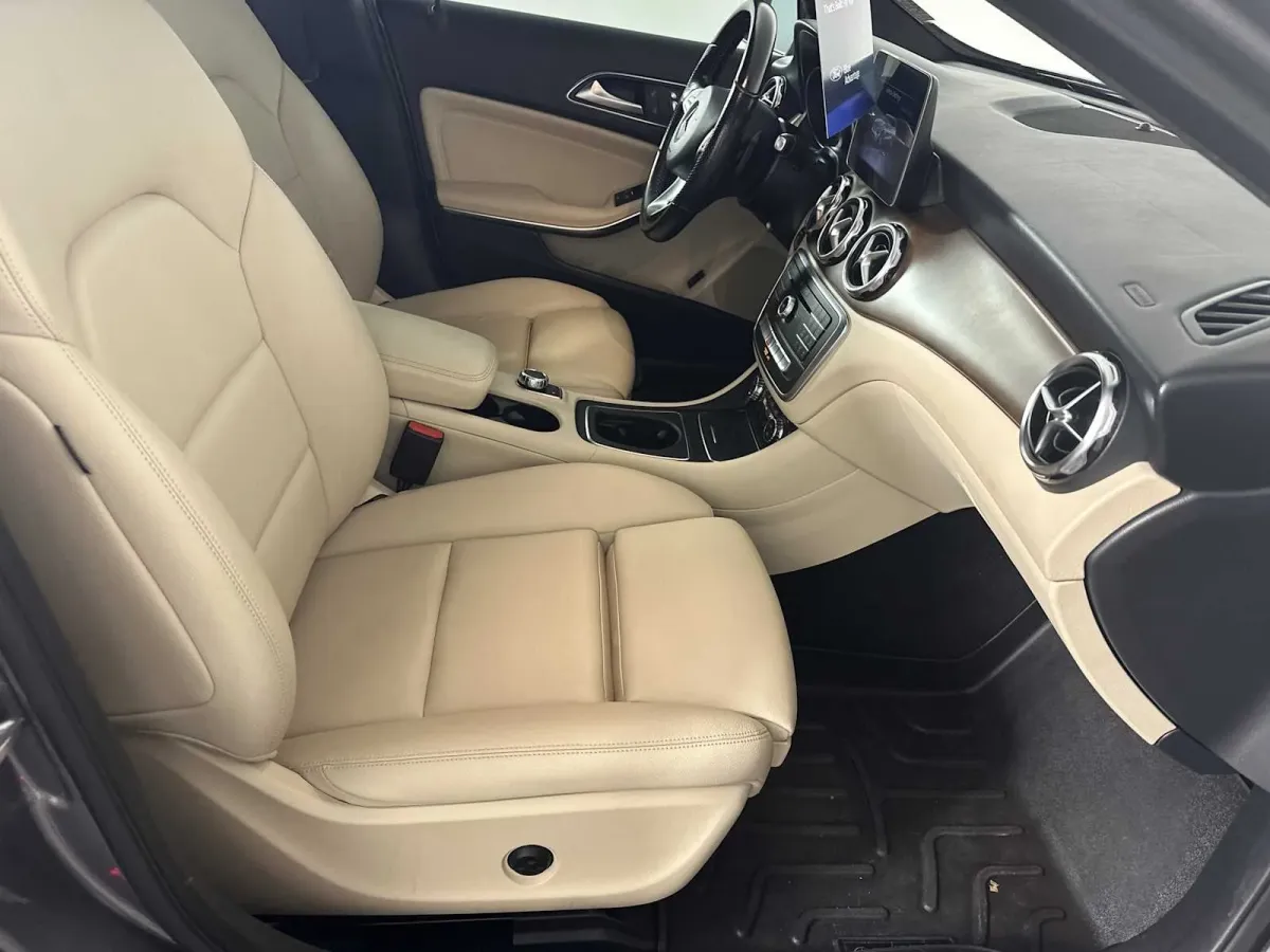 2019 Mercedes-Benz GLA 250 GLA 250 thumbnail 20