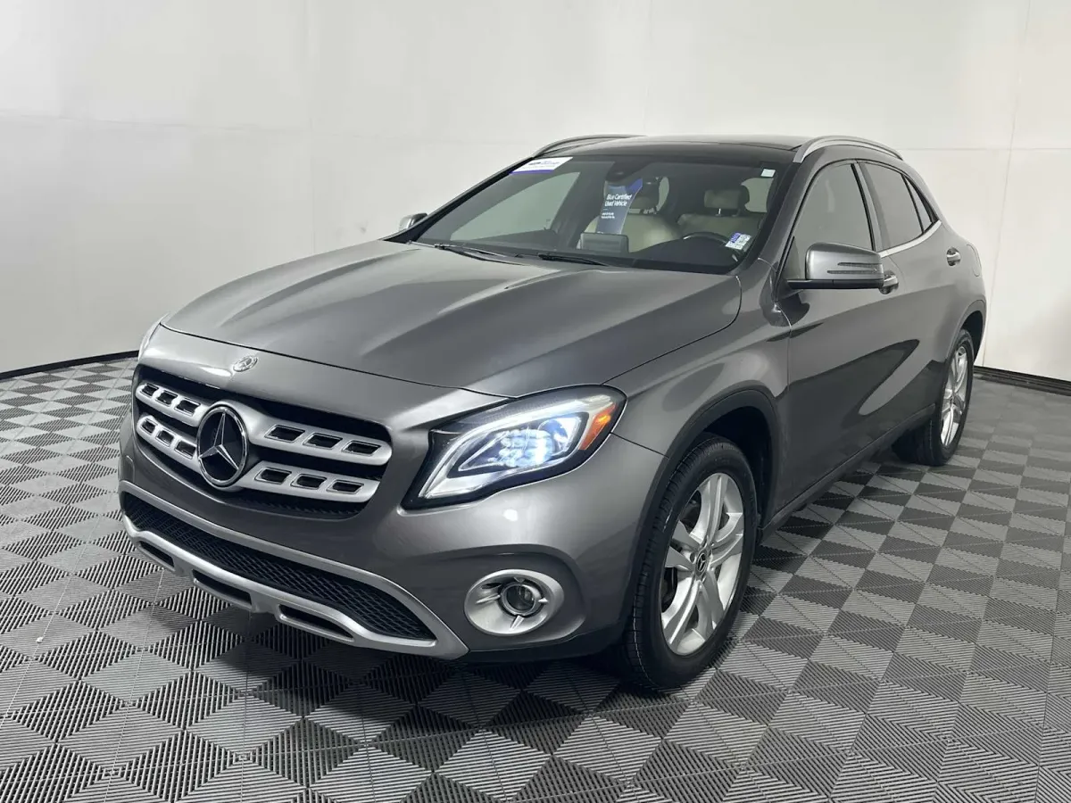 2019 Mercedes-Benz GLA 250 GLA 250 thumbnail 3