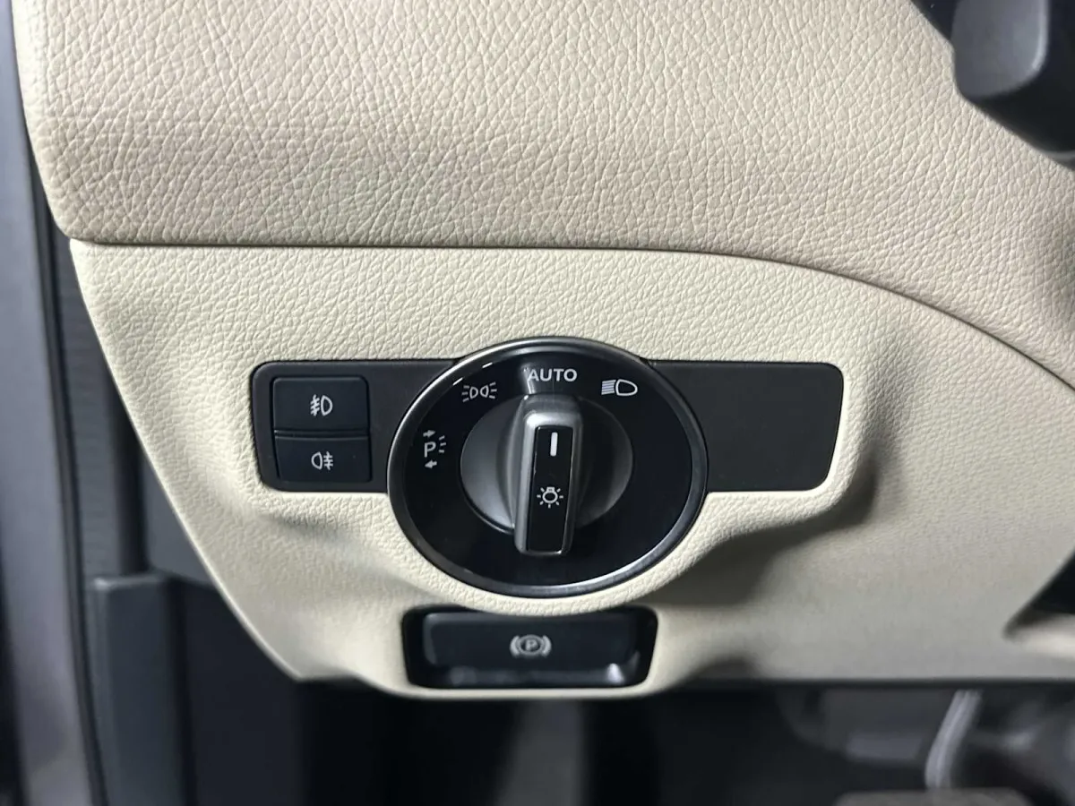 2019 Mercedes-Benz GLA 250 GLA 250 thumbnail 31