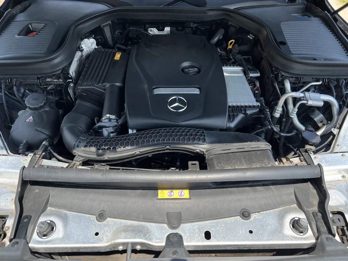 2019 Mercedes-Benz GLC 300 thumbnail 35
