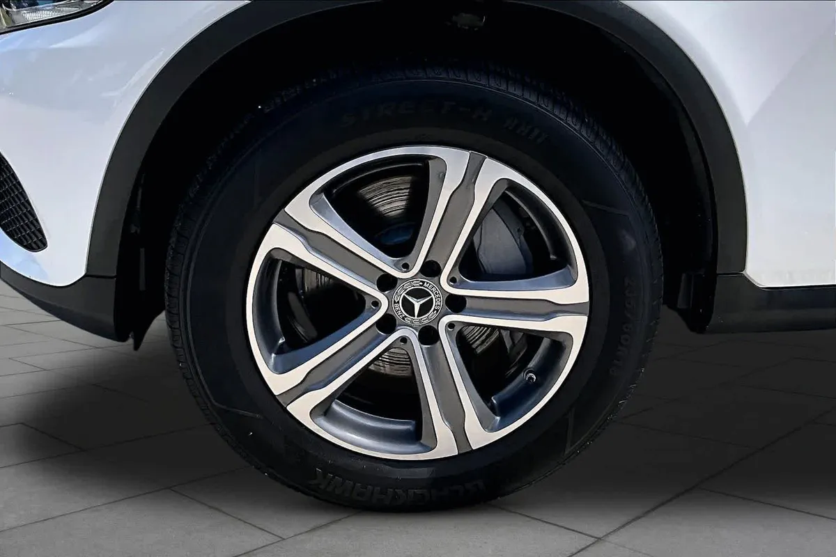 2019 Mercedes-Benz GLC 300 GLC 300 thumbnail 11