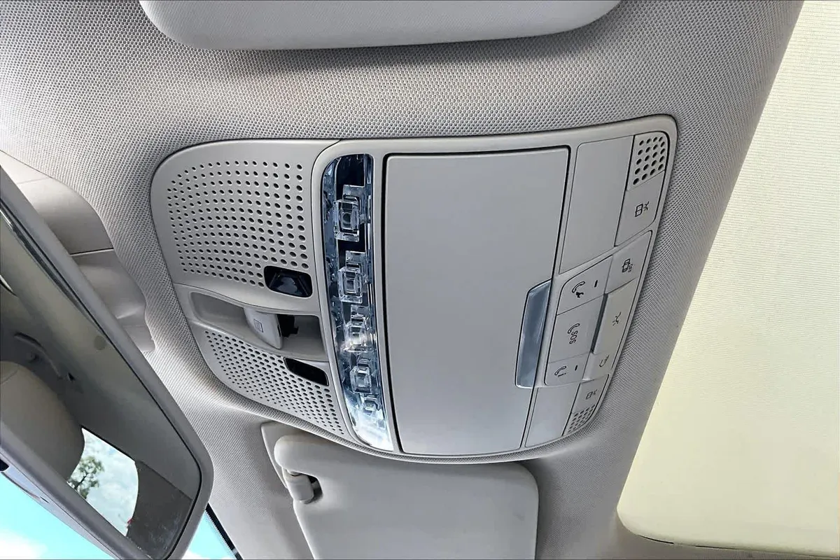 2019 Mercedes-Benz GLC 300 GLC 300 thumbnail 32