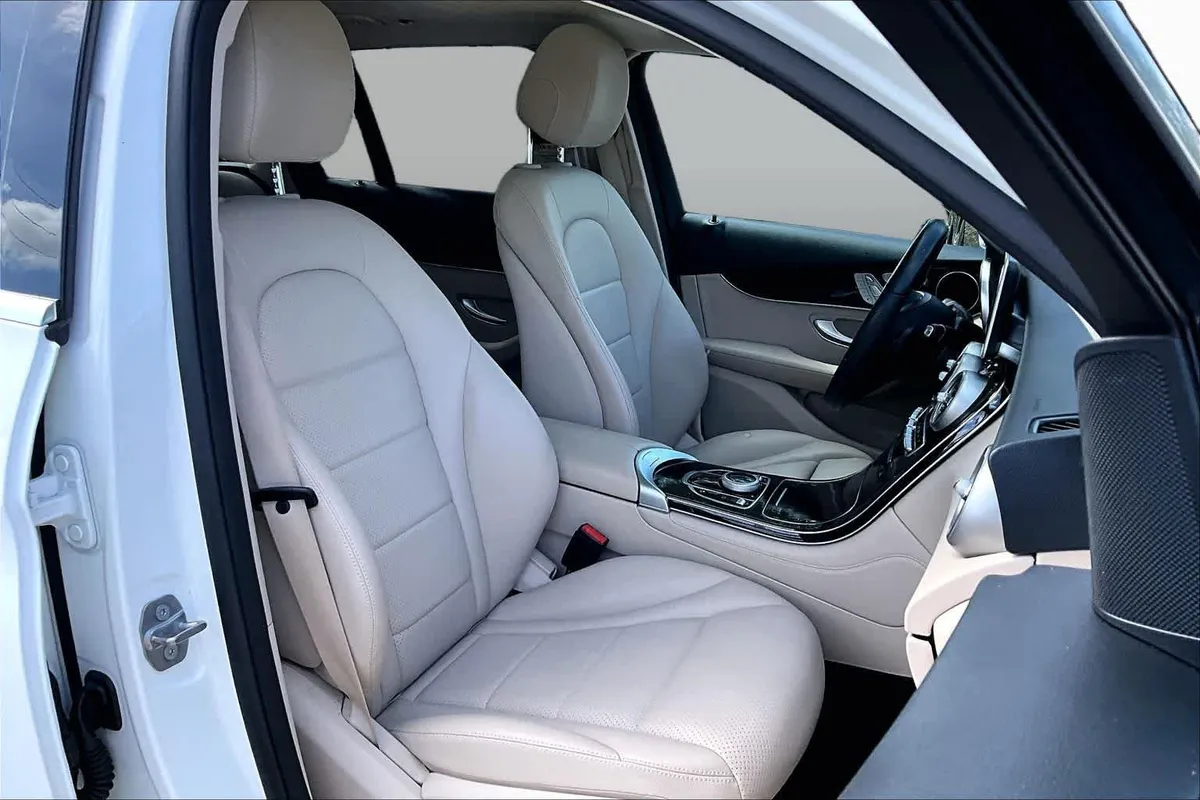 2019 Mercedes-Benz GLC 300 GLC 300 thumbnail 9
