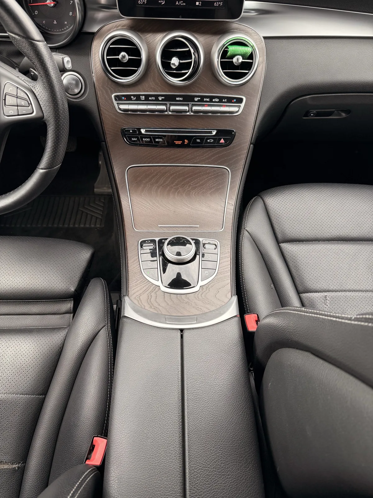 2019 Mercedes-Benz GLC GLC 300 thumbnail 26