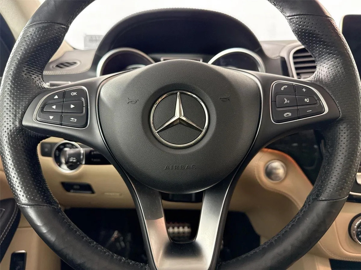 2019 Mercedes-Benz GLE AMG® GLE 43 thumbnail 17