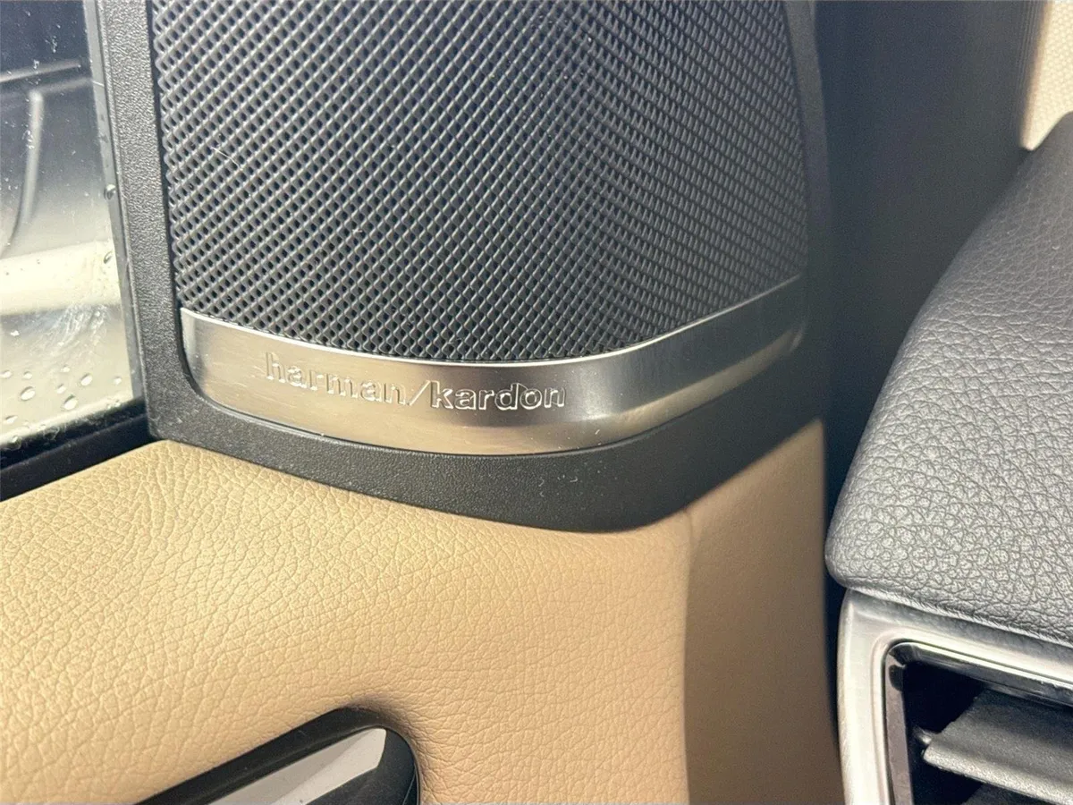 2019 Mercedes-Benz GLE AMG® GLE 43 thumbnail 32