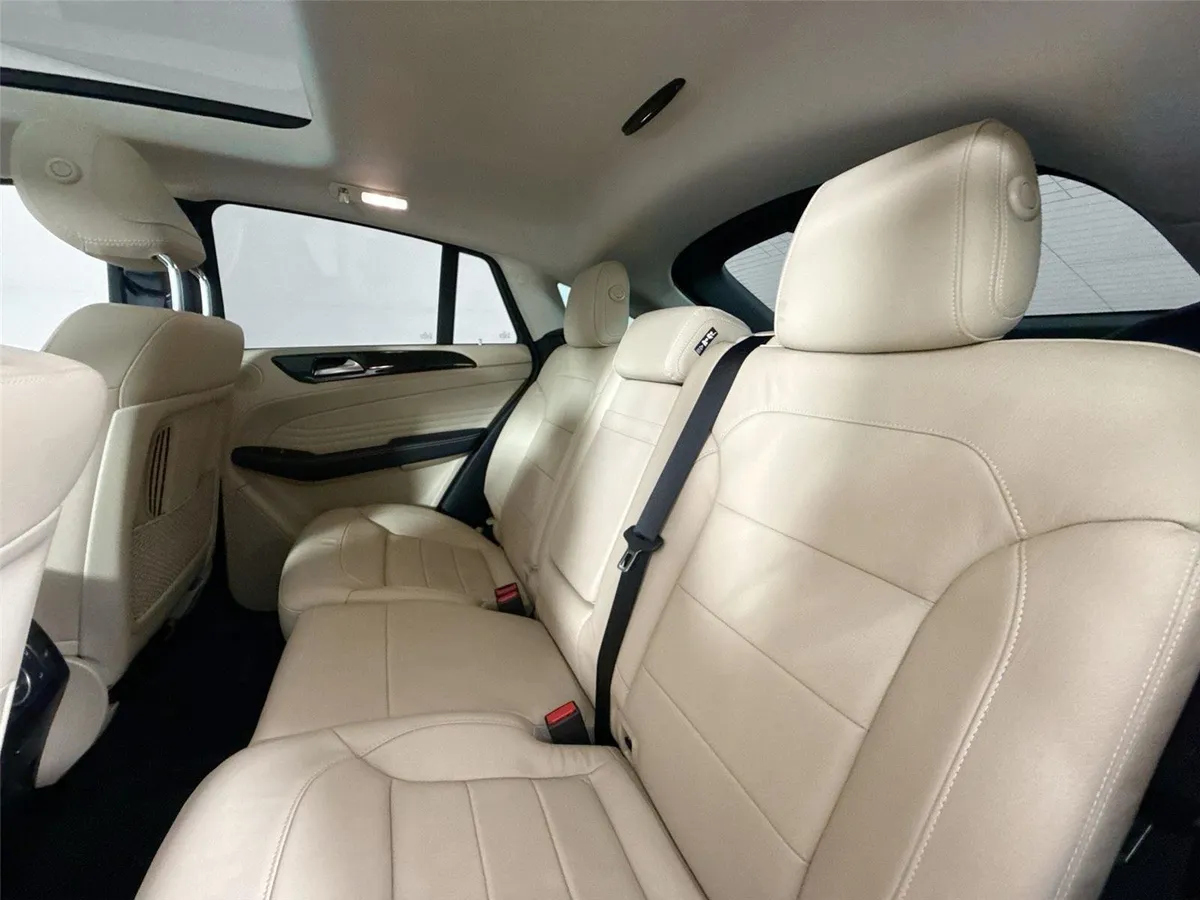 2019 Mercedes-Benz GLE AMG® GLE 43 thumbnail 34