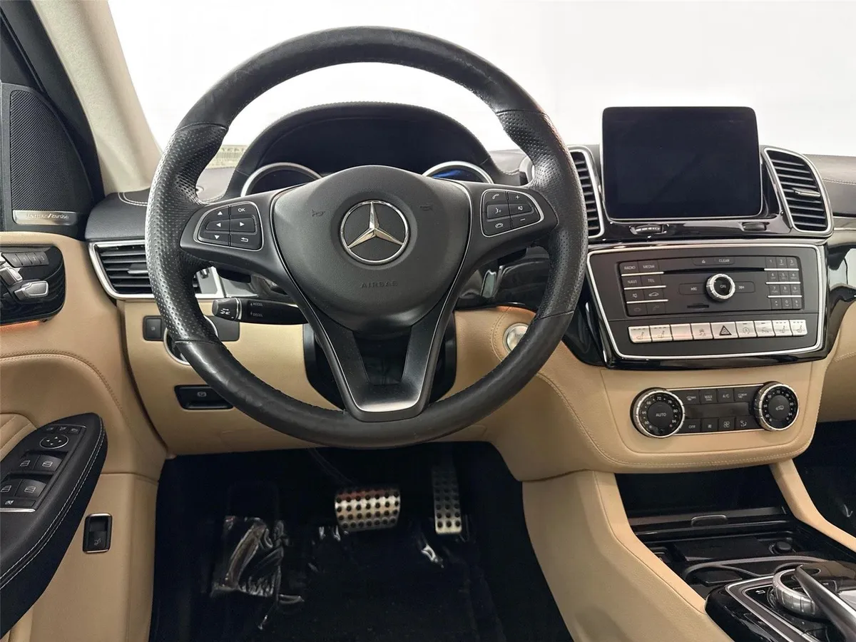 2019 Mercedes-Benz GLE AMG® GLE 43 thumbnail 35