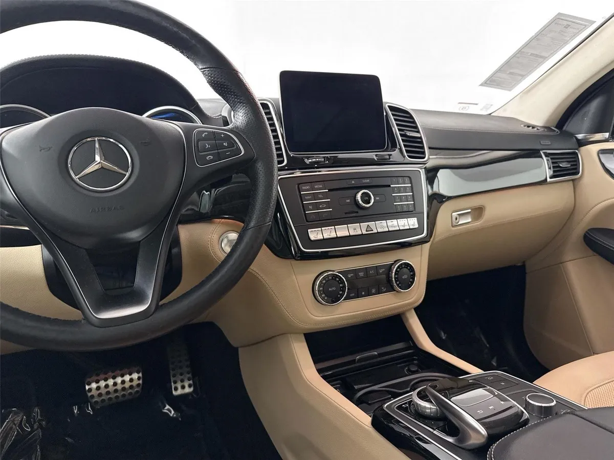 2019 Mercedes-Benz GLE AMG® GLE 43 thumbnail 36