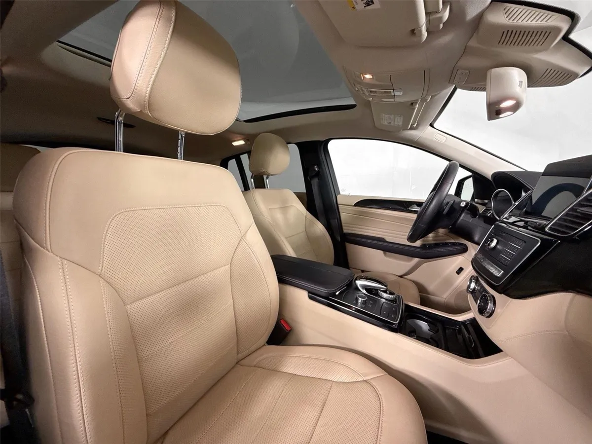 2019 Mercedes-Benz GLE AMG® GLE 43 thumbnail 46