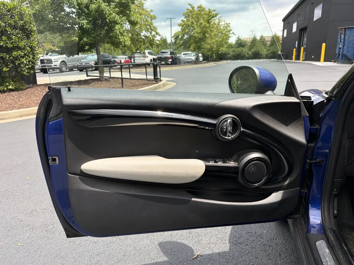 2019 MINI Convertible Cooper S thumbnail 14