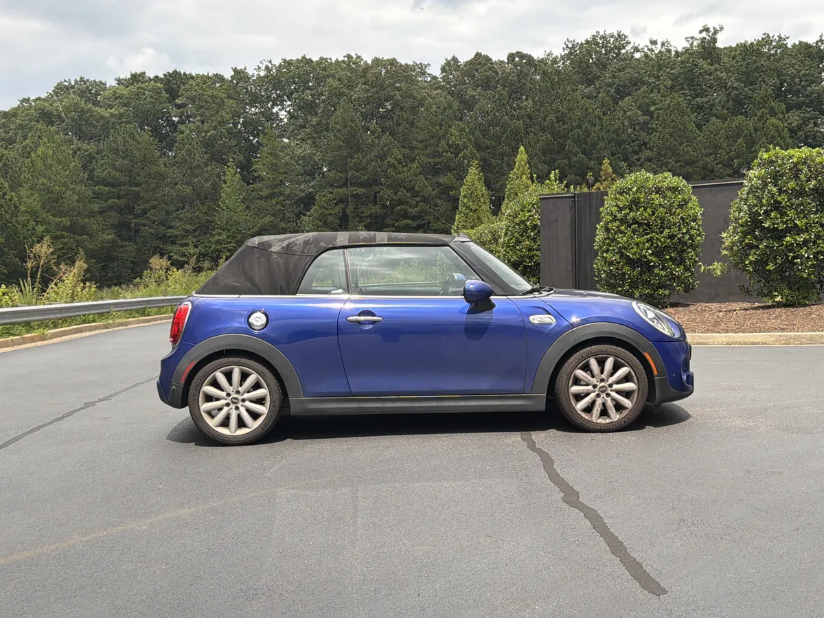 2019 MINI Convertible Cooper S thumbnail 4