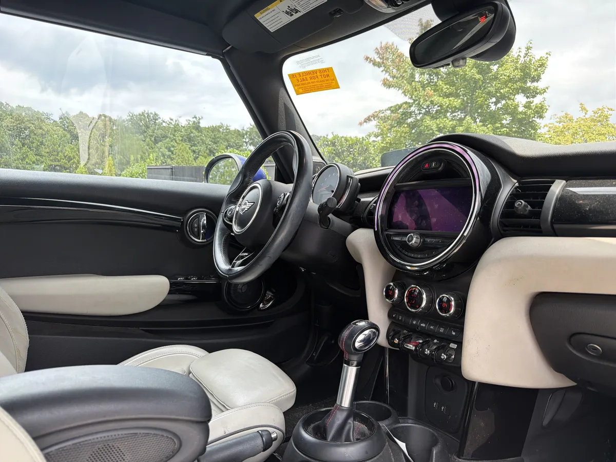 2019 MINI Convertible Cooper S thumbnail 5