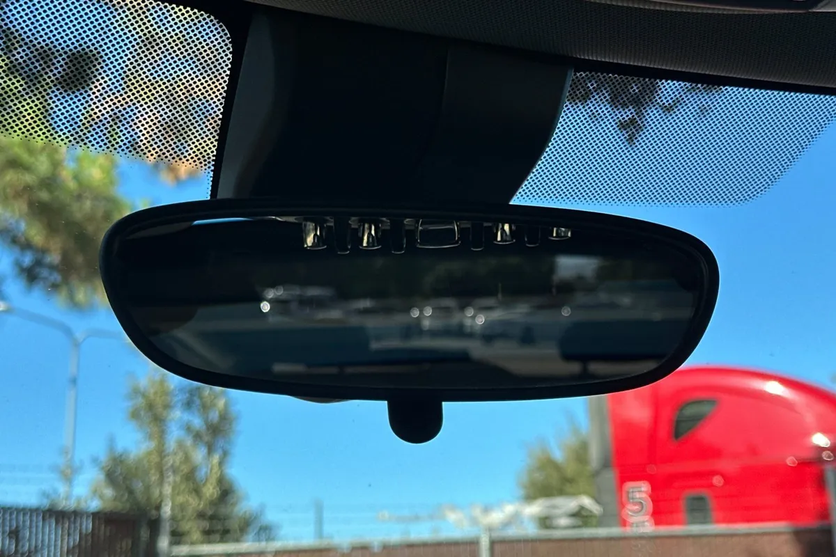 2019 MINI Hardtop 2 Door Cooper S thumbnail 34