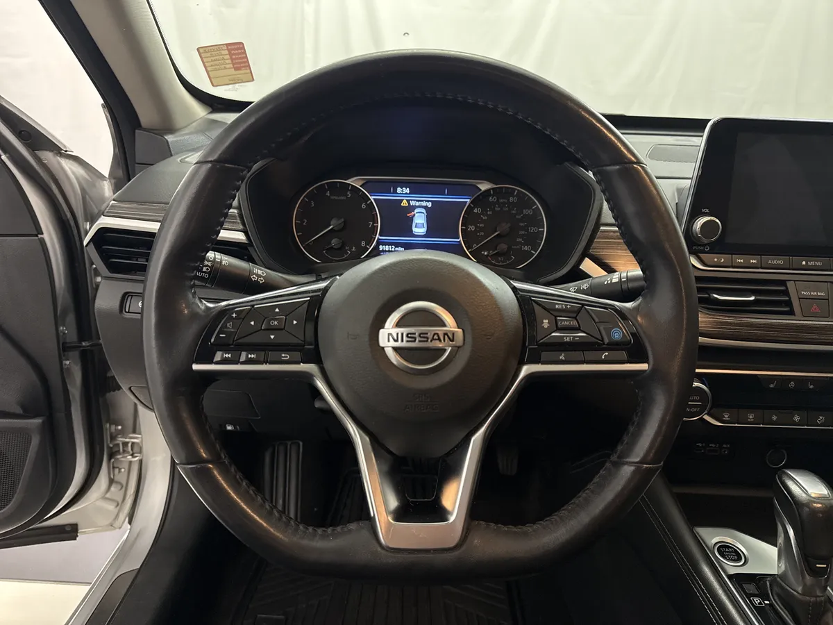 2019 Nissan Altima 2.5 Platinum thumbnail 13